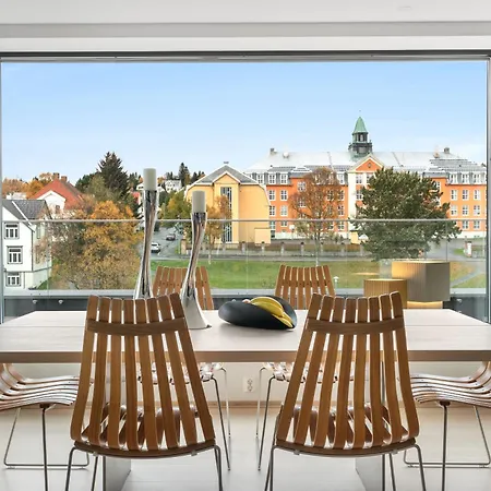 Apartamento Luxury Apartment Downtown Tromso With 2 Bathrooms 2 Bedrooms And Parking *