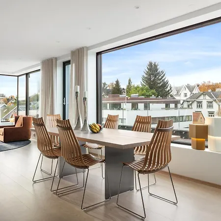 Luxury Apartment Downtown Tromso With 2 Bathrooms 2 Bedrooms And Parking Apartamento