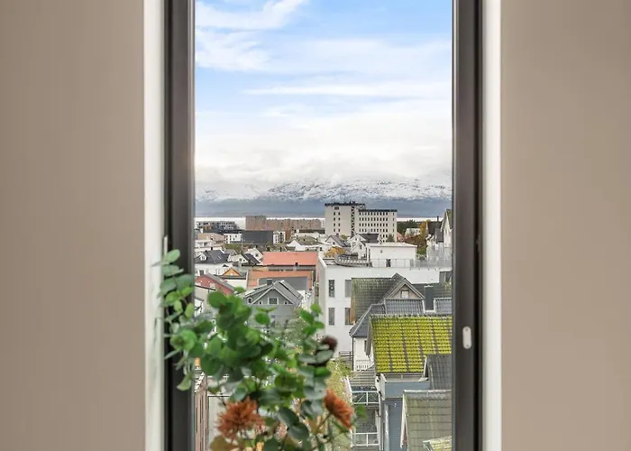 Luxury Downtown With 2 Bedrooms And 2 Bathrooms And Parking * Tromsø